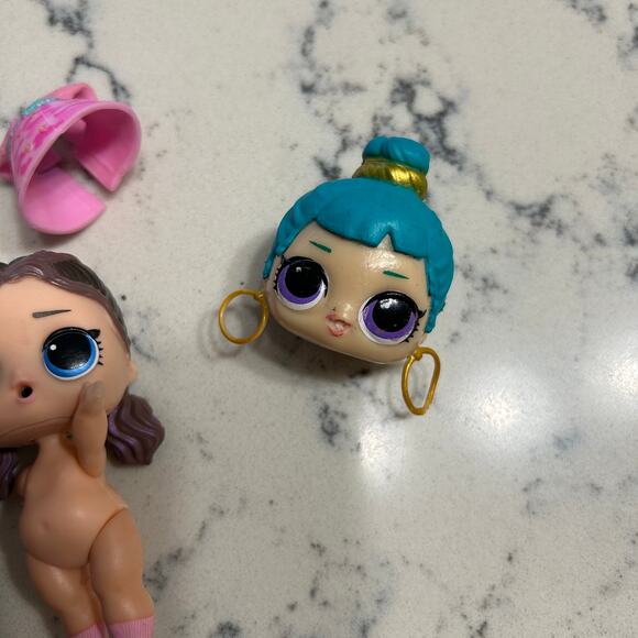 LOL Surprise Doll Lot as pictured MINI - Picture 7 of 8